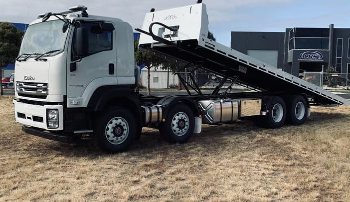 Logo of Carrara Central Towing Service