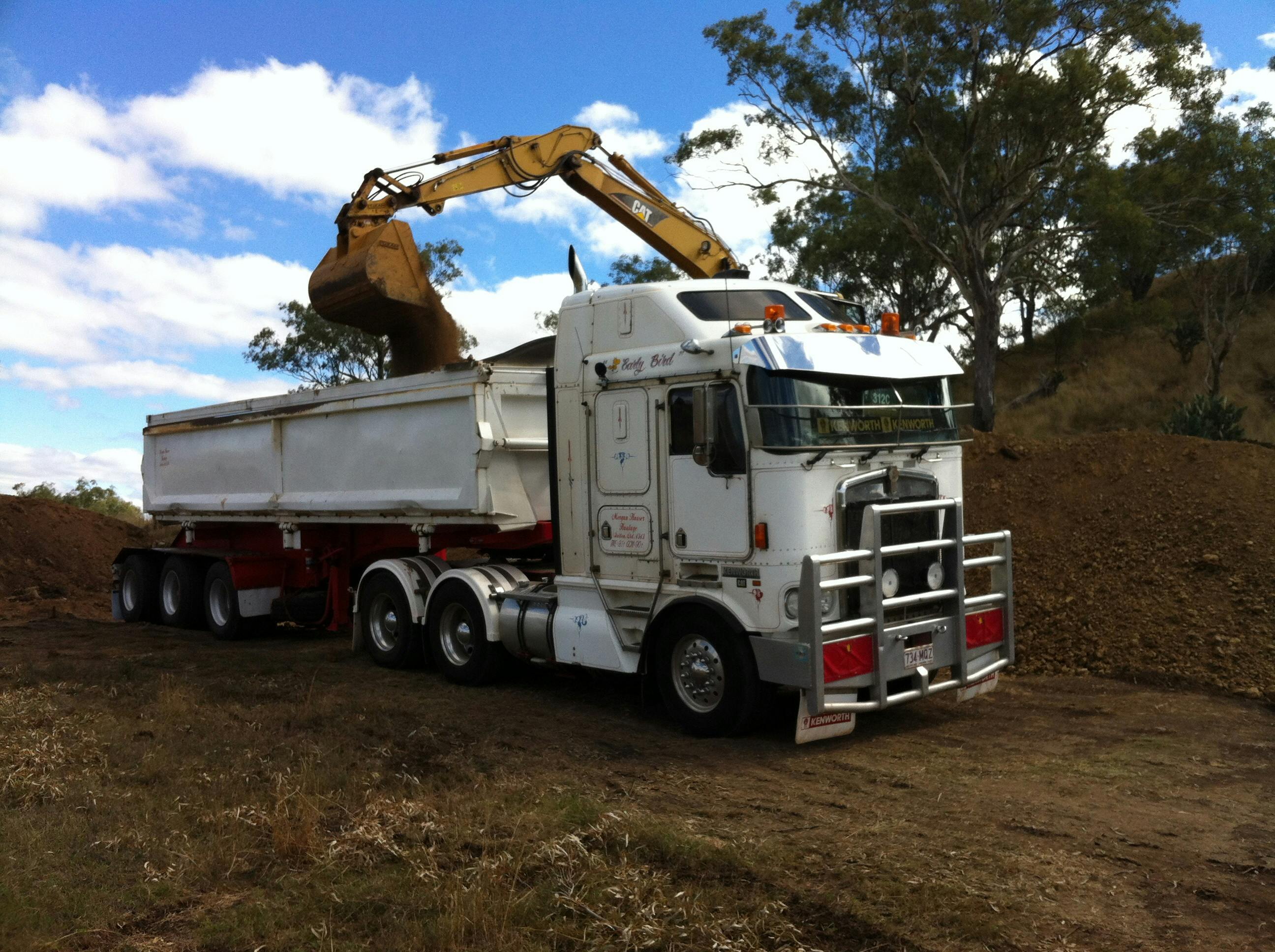 Logo of Morgan Hauser Haulage