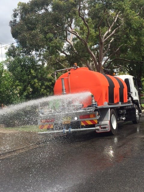 Logo of Varro Pty Ltd