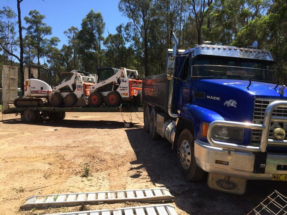 Logo of Al's Bobcat & Tipper Hire