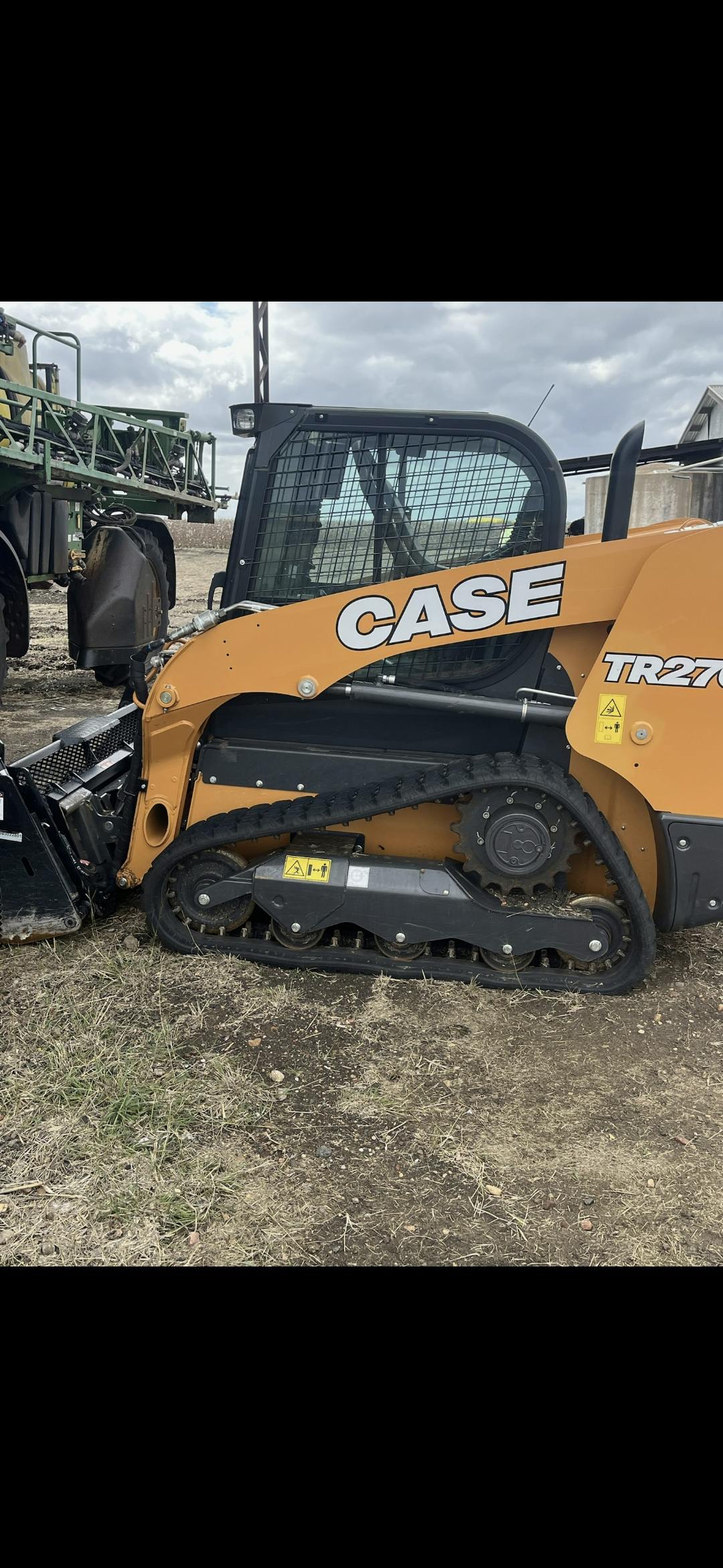 Logo of Emerald Earthmoving and Landscaping