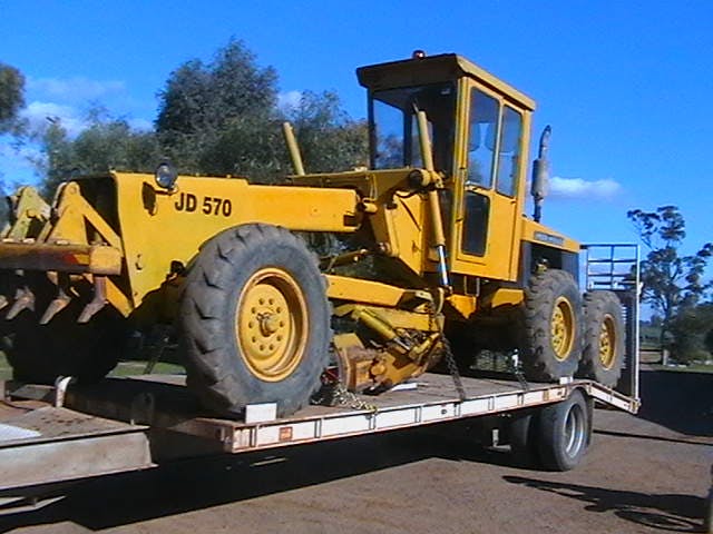 Logo of Reid's Backhoe Hire