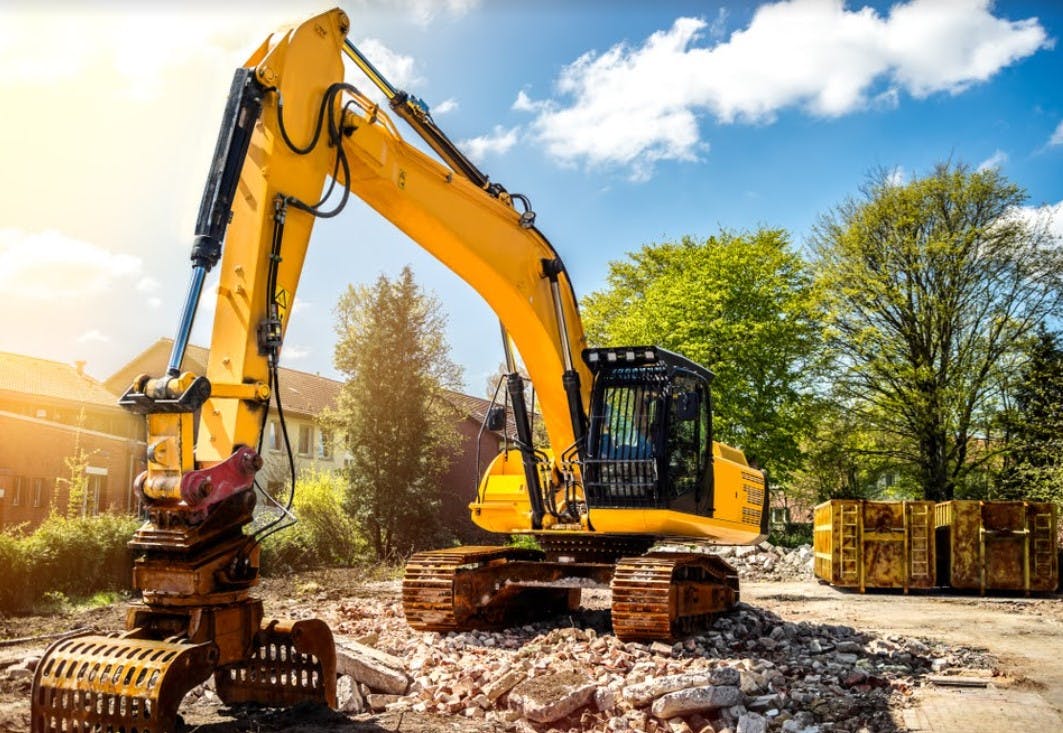 Logo of C & N Earthmoving