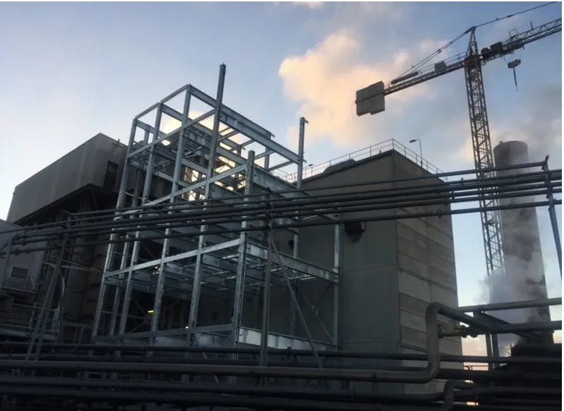 Logo of Mackenzies Heavy Lift Rigging