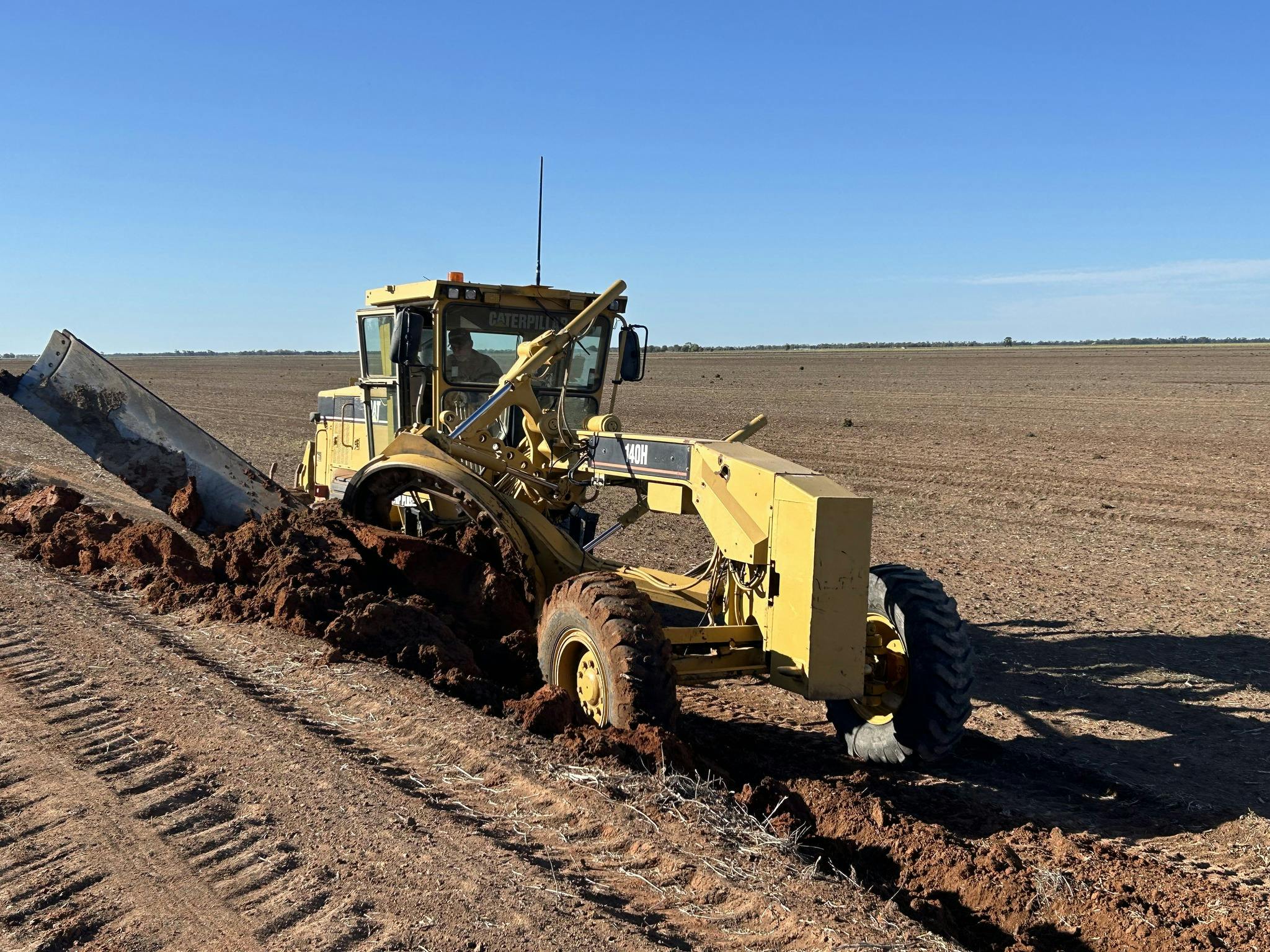 Logo of Blended Constructions and Earth Works