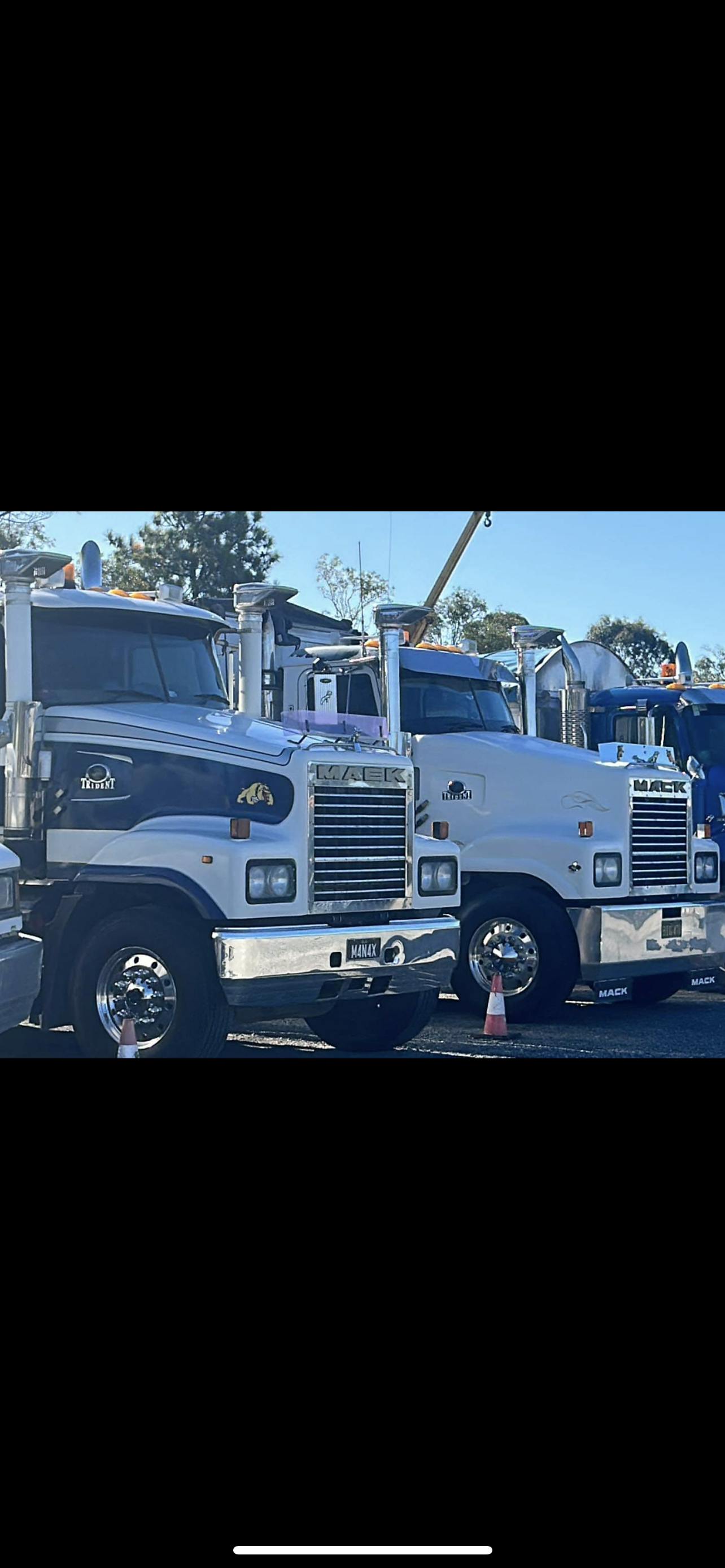 Logo of Mana Excavations Pty