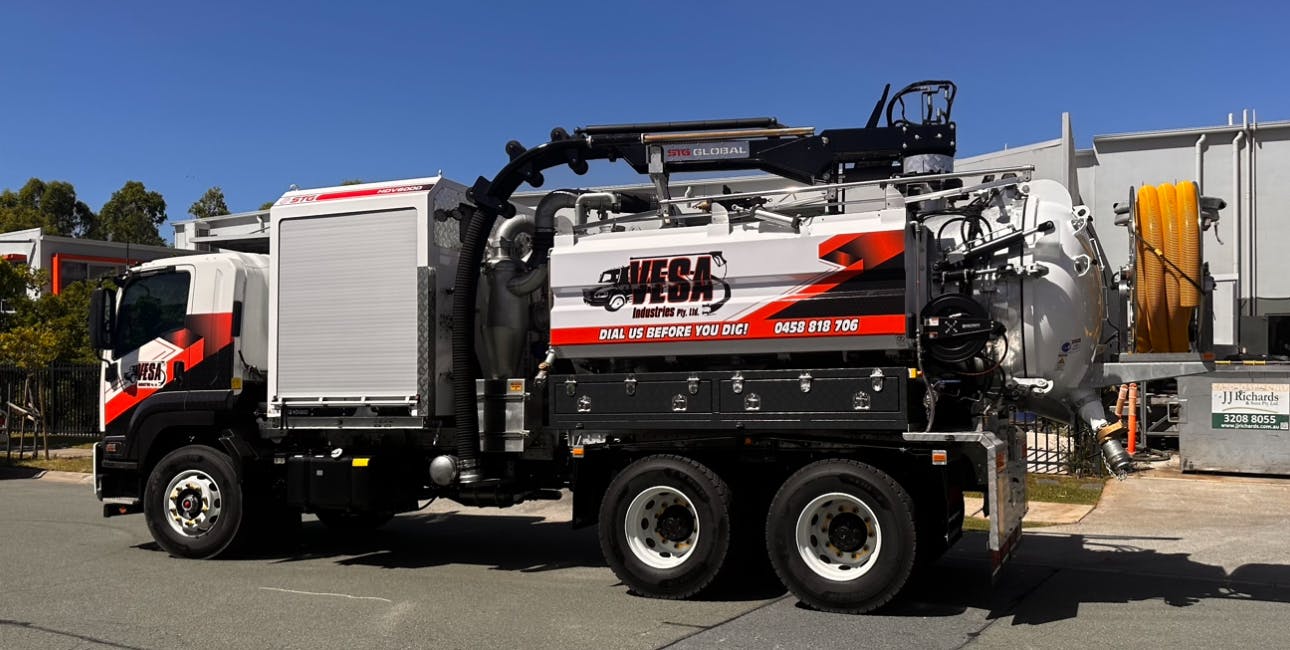 Logo of VESA Industries