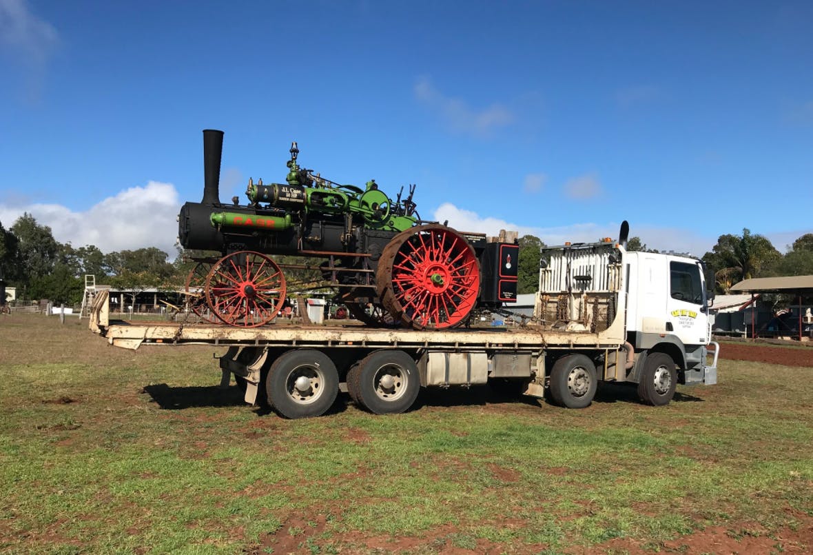 Logo of K & K Tilt Tray Transport