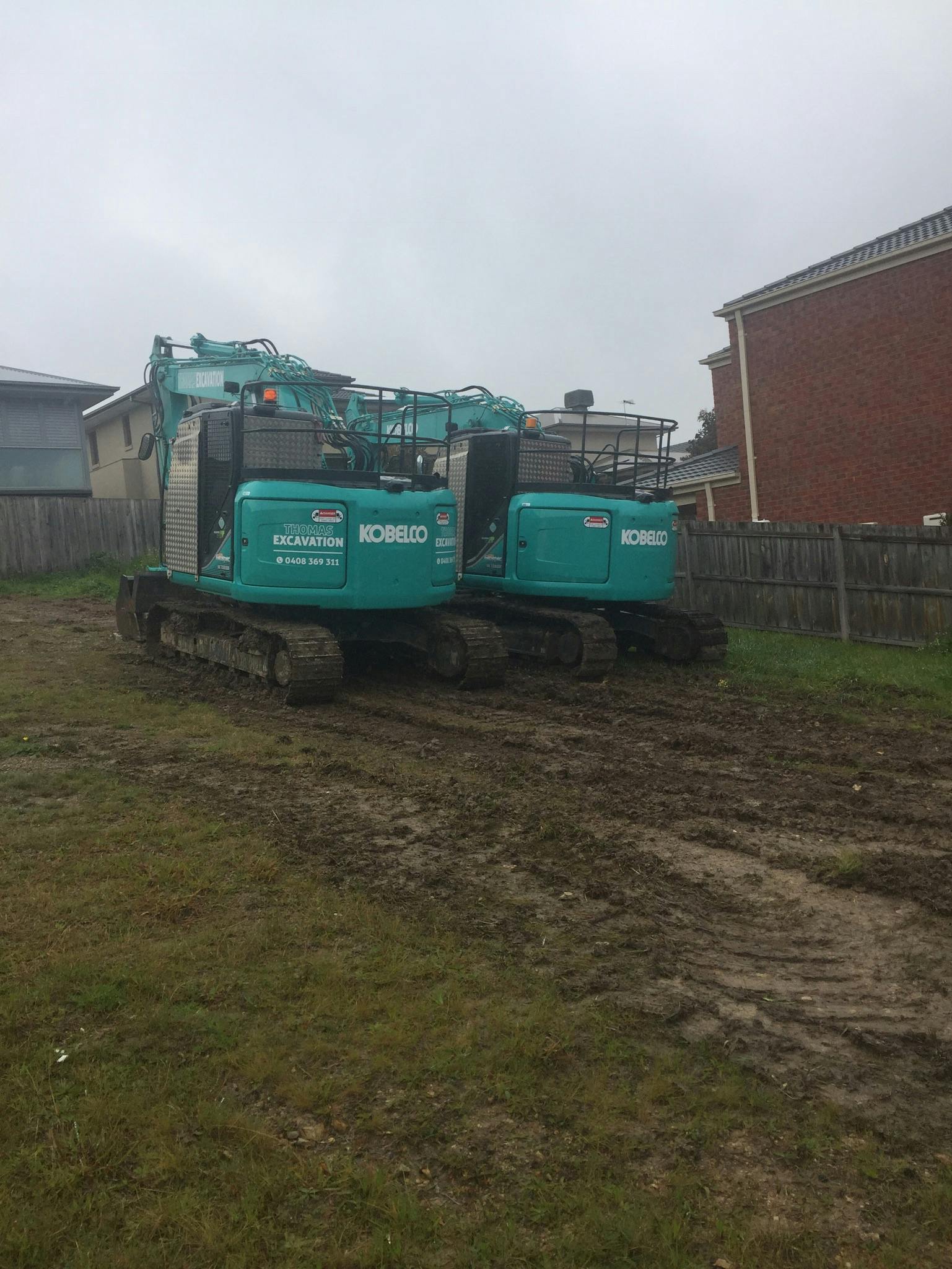 Logo of Thomas Excavation 