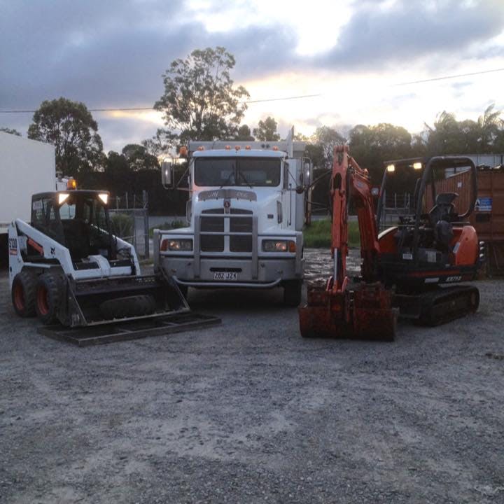 Logo of J&D Bobcat and Tipper Hire