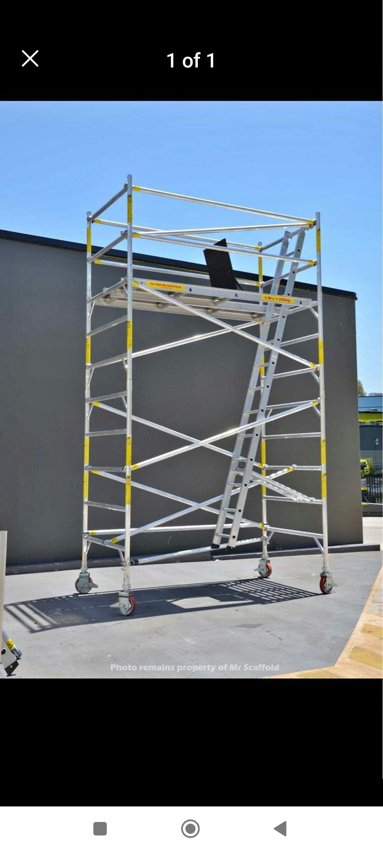 Logo of Peter Raeburn Raeburn