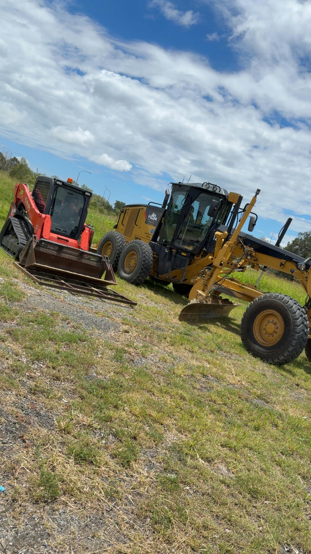 Logo of M&L Civil Contractors