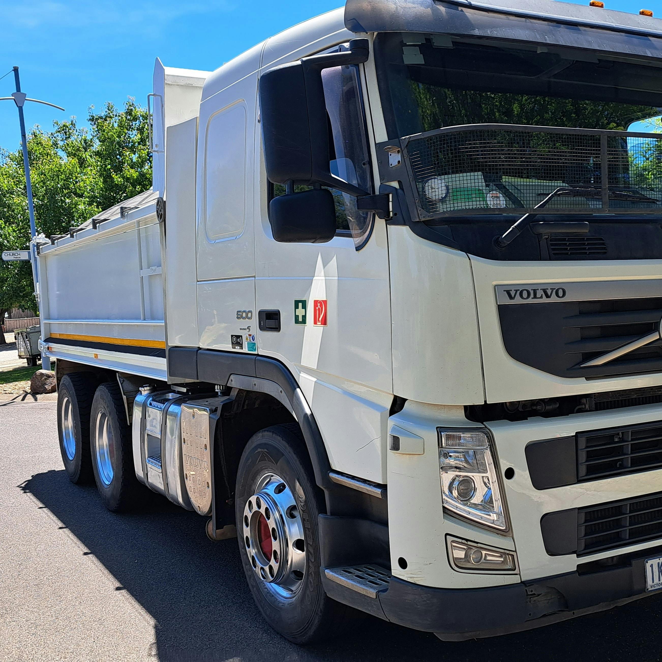 Logo of JASMIN FREIGHT SERVICES PTY LTD