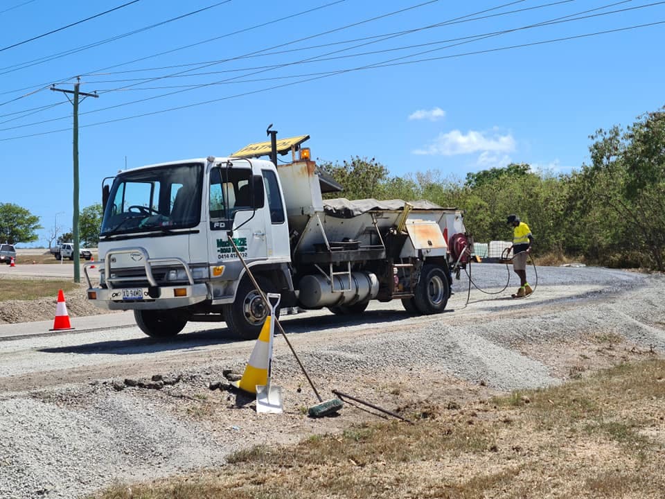 Logo of MacKenzie Road Repair