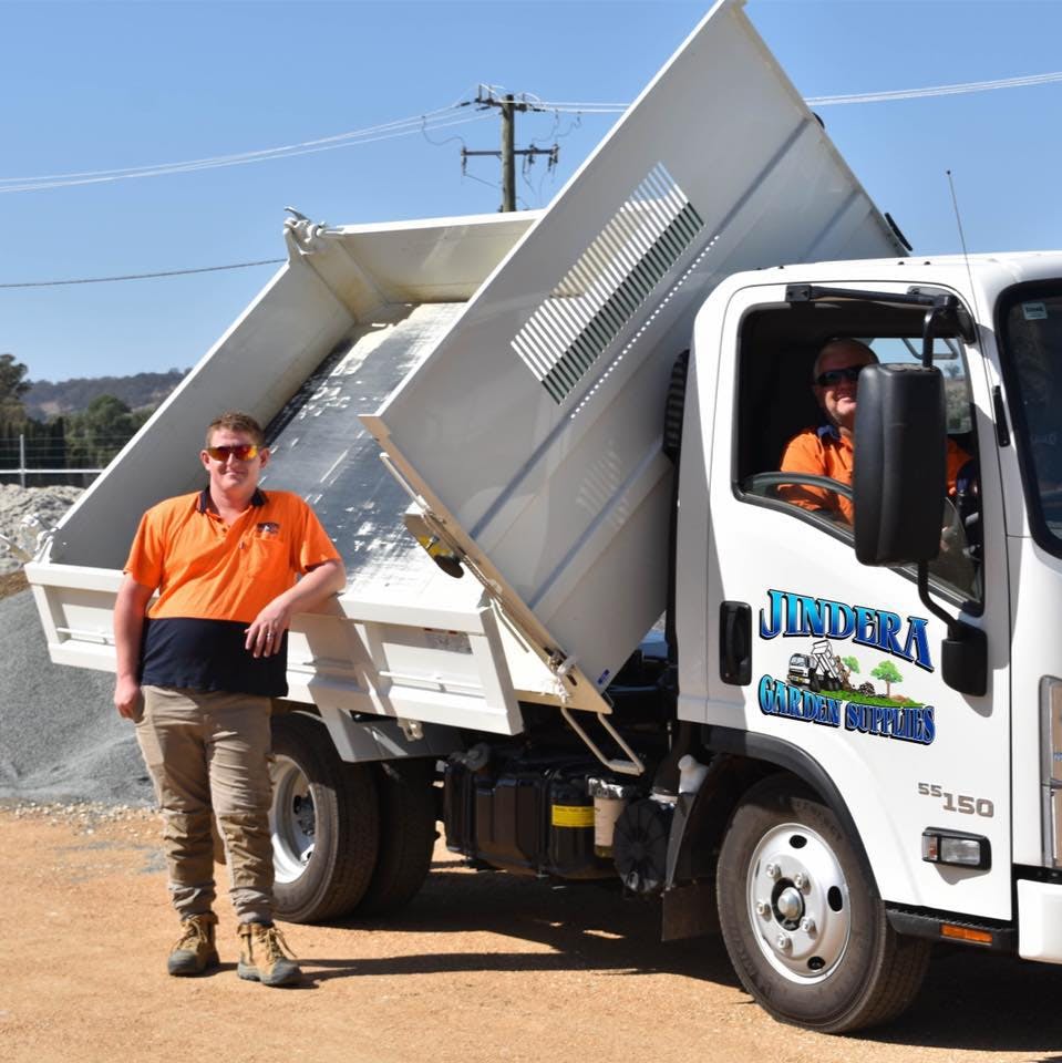 Logo of Wattos Garden Supplies