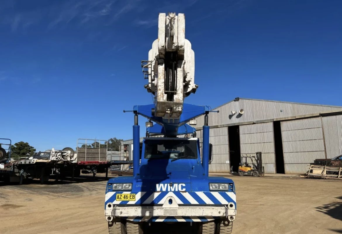 Logo of CraneHire QLD