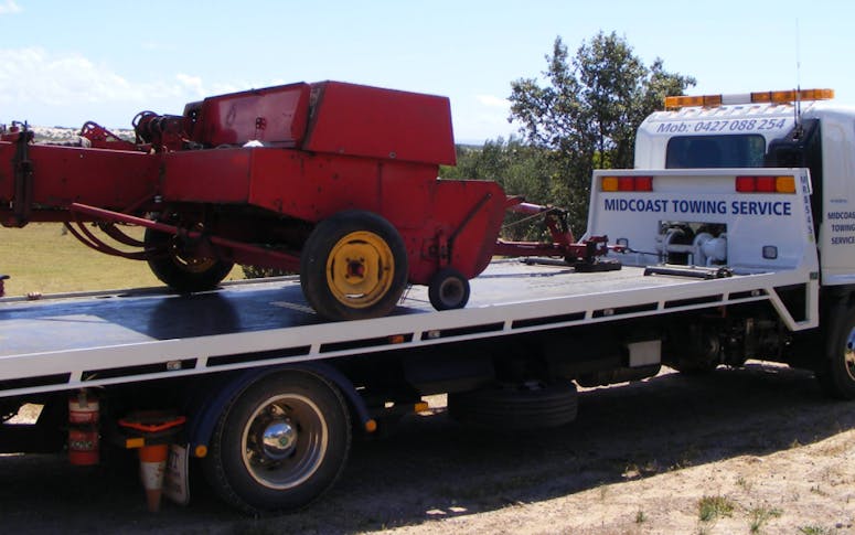 Midcoast Towing Service featured image