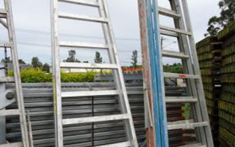 Townsville Aluminium Trestles & Planks featured image