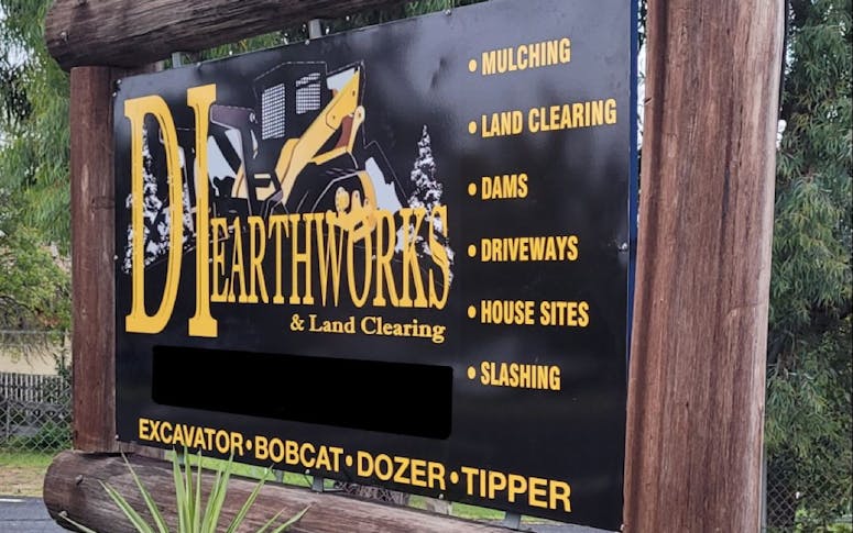 DI Earthworks & Land Clearing featured image